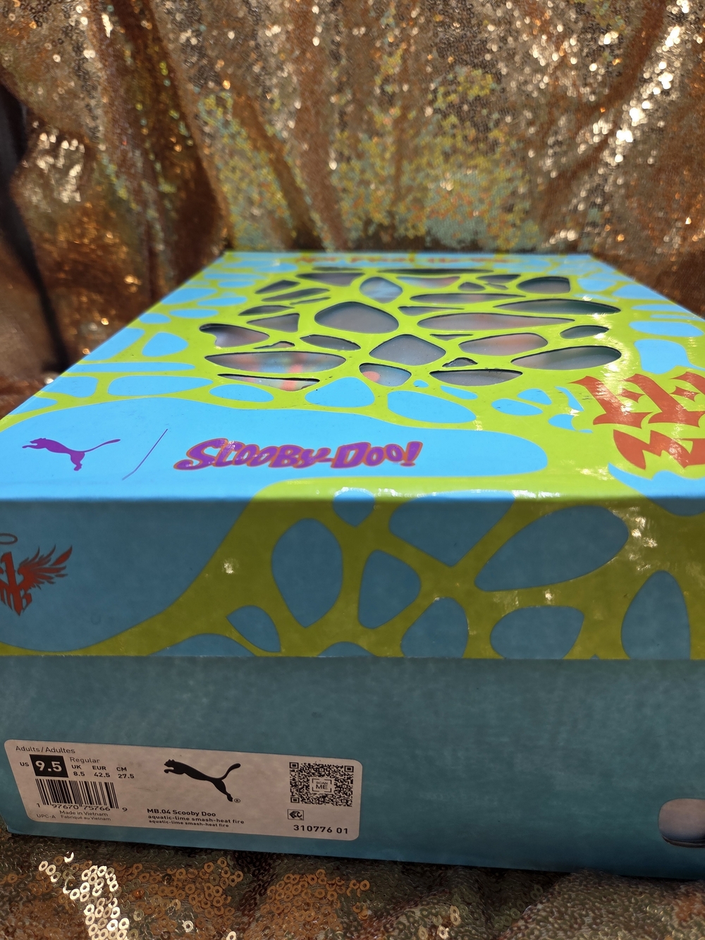 Puma Scooby-Doo Collector Box - Turquoise & Lime Accents - Picture 1 of 11
